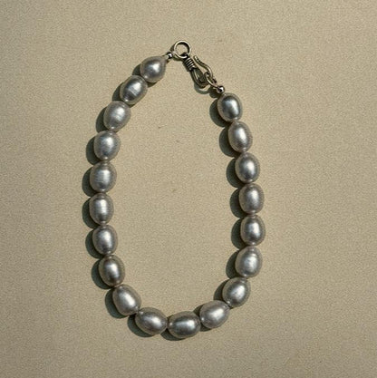 CUSTOM-MADE PEARL BRACELET